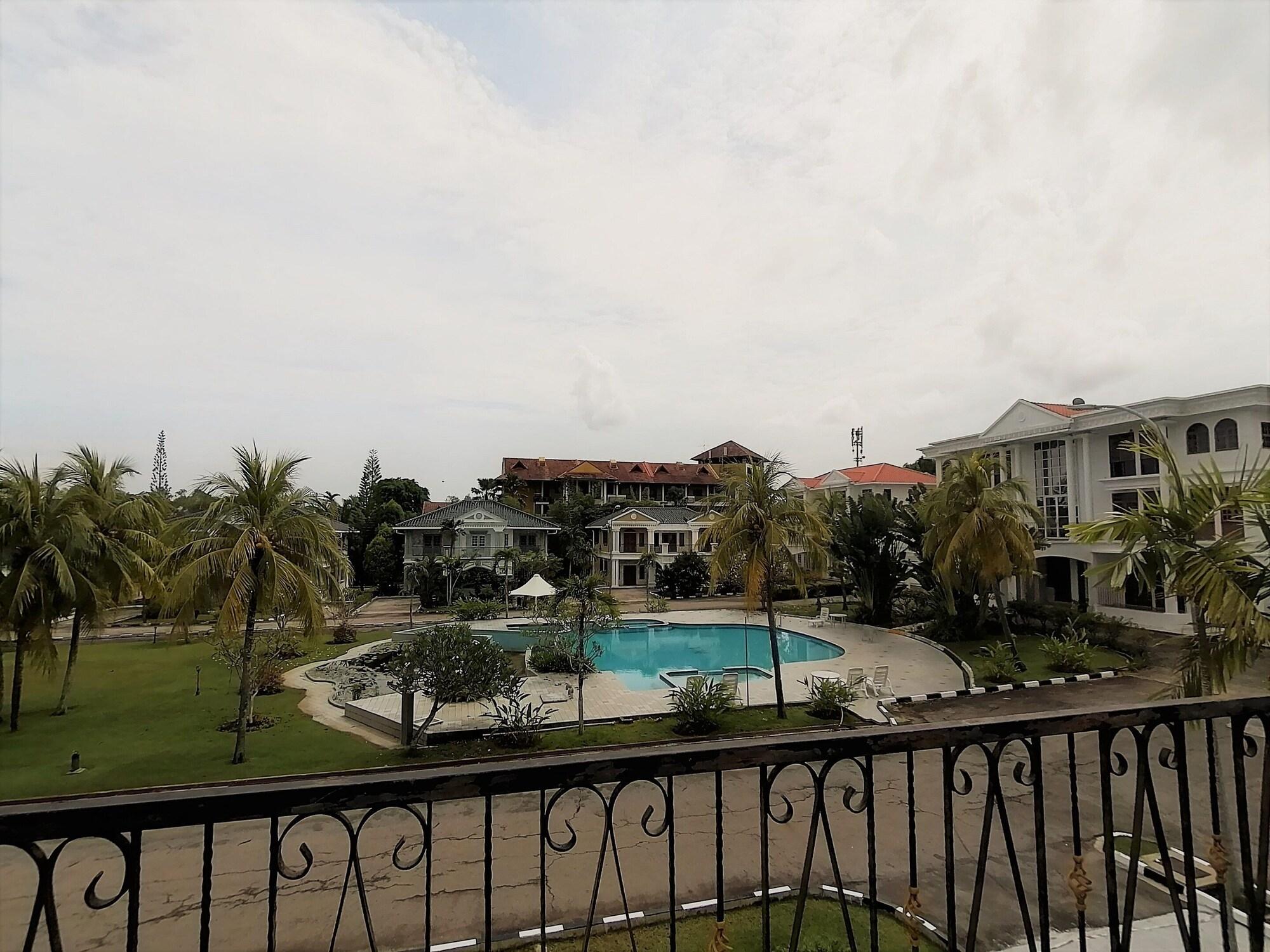 Tiara Labuan Hotel Eksteriør bilde